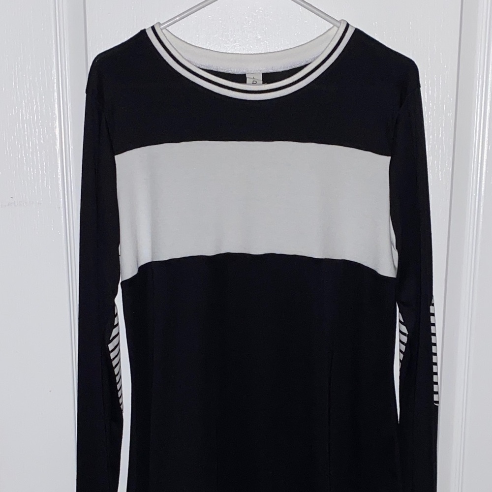Black and White Women's Top, With patched elbows, large, NWOT